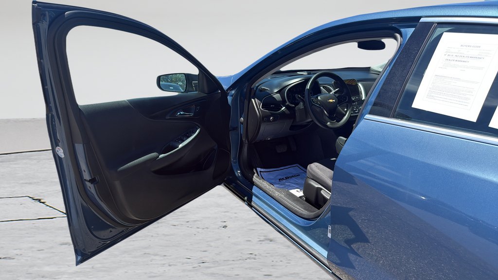 Used 2024 Lakeshore Blue Metallic Chevrolet FL image 24
