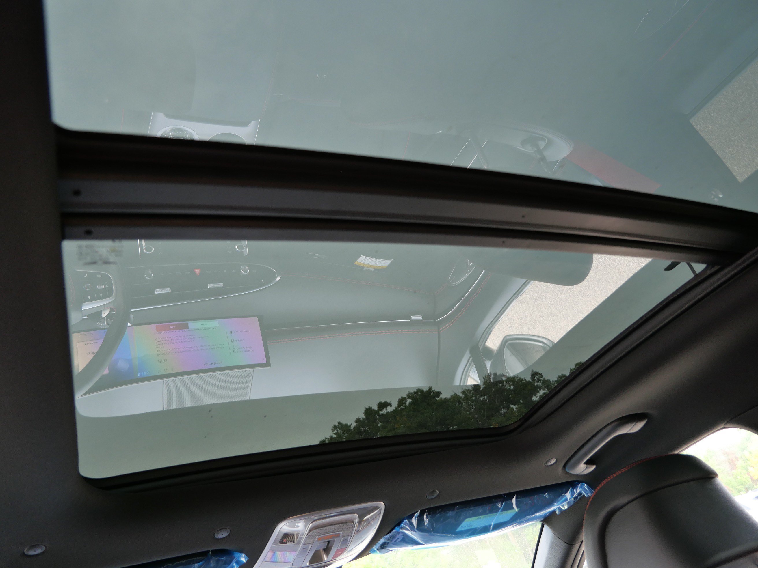 New 2027 Vik Black Genesis 2.5T Sport Prestige image 6