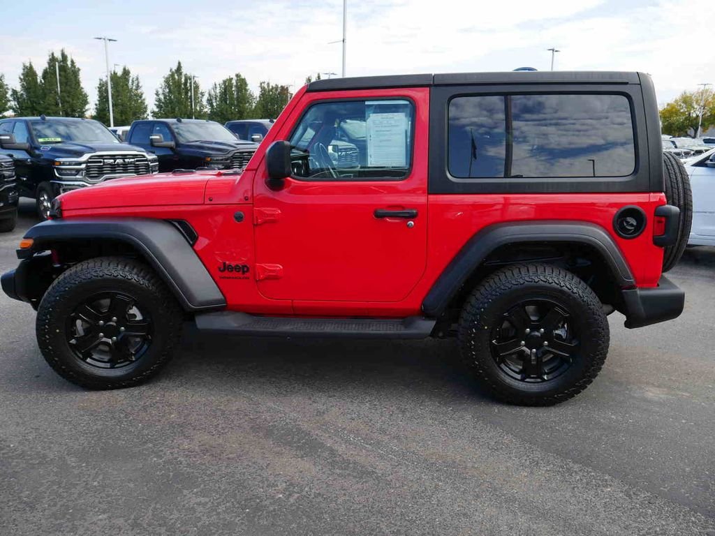 2022 Jeep Wrangler Sport S photo 4