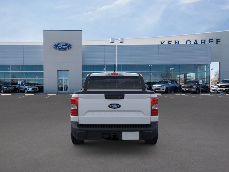 New 2026 Space White Metallic Ford XLT image 5