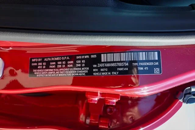New 2025 Alfa Rosso (Red) Exterior Paint Alfa Romeo  image 25