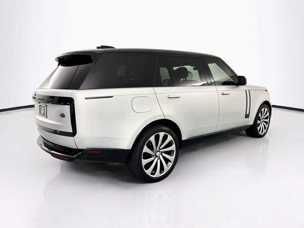 Certified Used 2023 Silver Land Rover Autobiography image 5