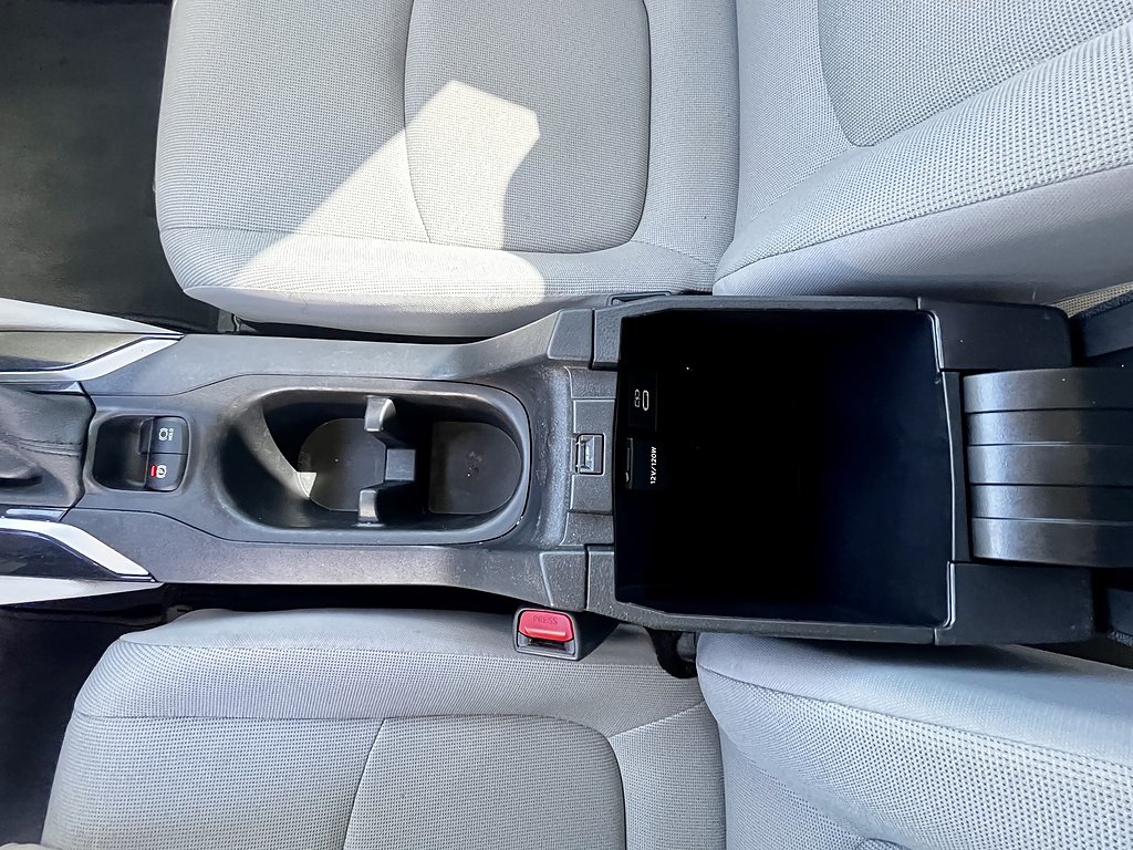 Used 2025 Jet Black Toyota L image 21