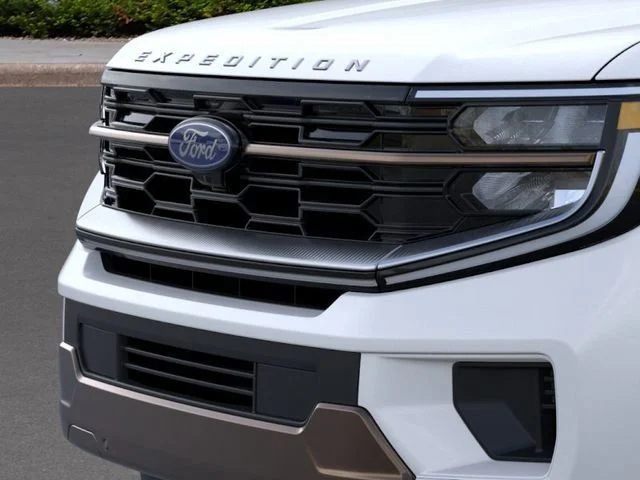 New 2026 White Metallic Ford King Ranch image 17