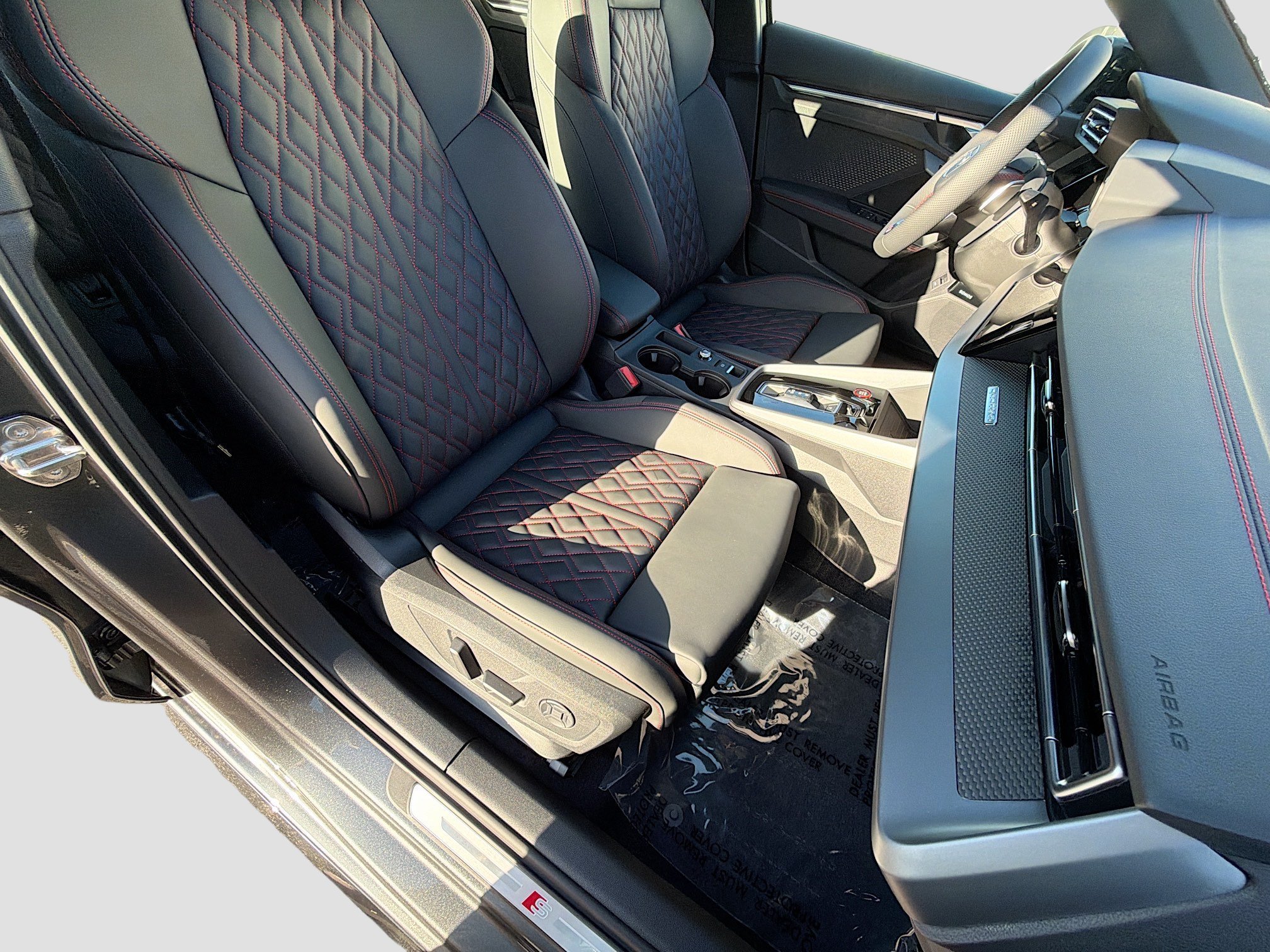 New 2026 Daytona Gray Pearl Effect Audi 4DR QTRO 2.0 TFSI image 13