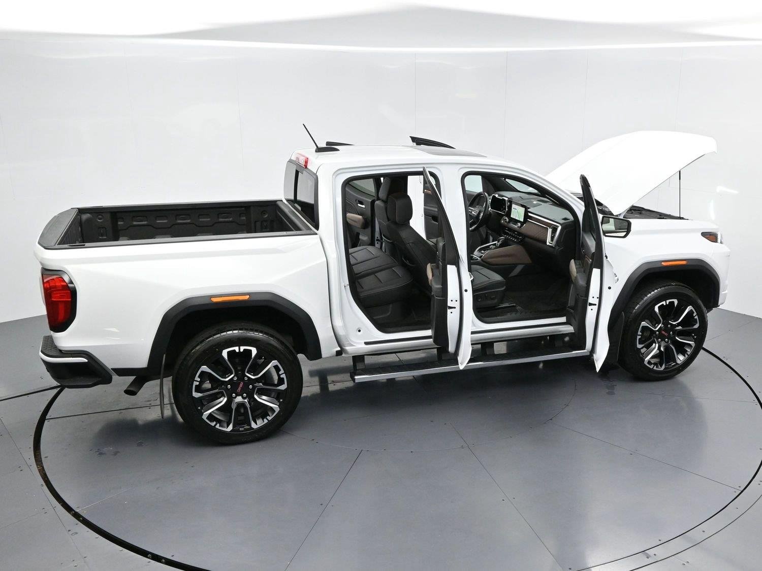 Used 2024 Summit White GMC Denali image 41