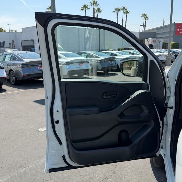 New 2026 Glacier White Nissan Crew Cab S image 14
