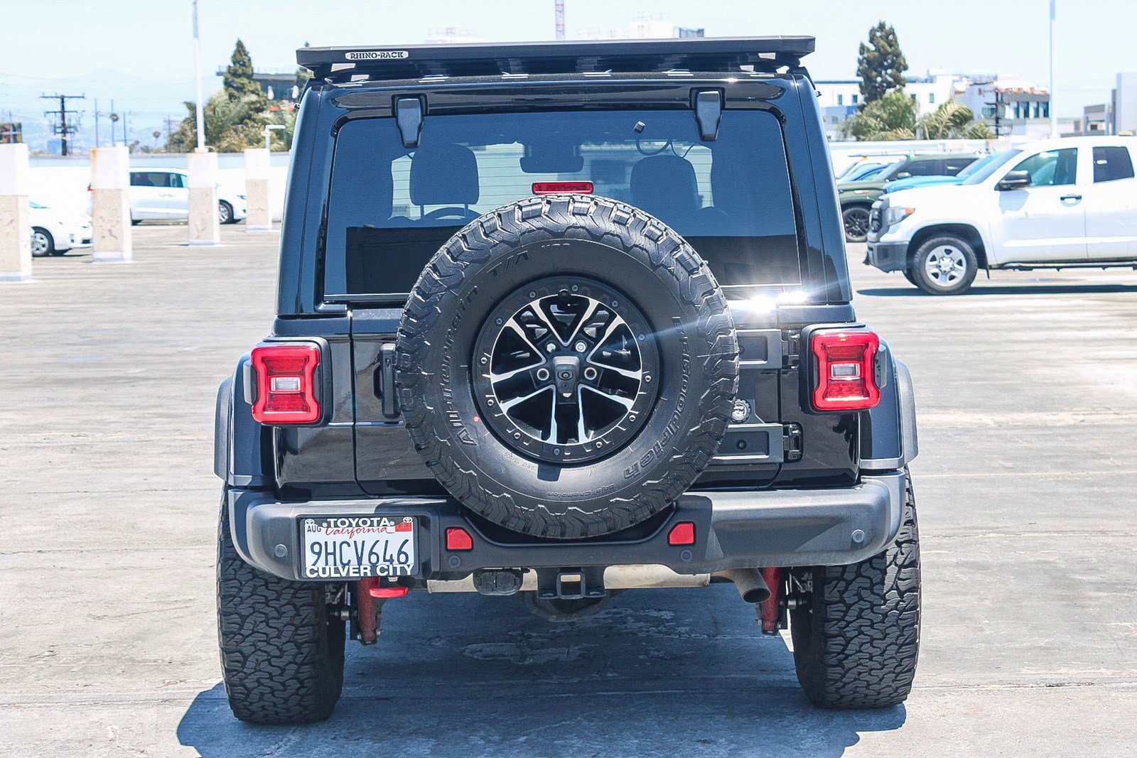 Used 2024 Black Clearcoat Jeep Rubicon X image 7