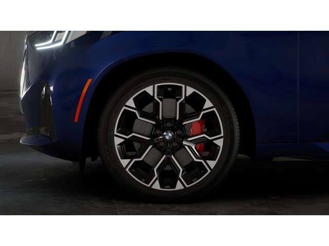New 2026 Tanzanite Blue II Metallic BMW  image 7