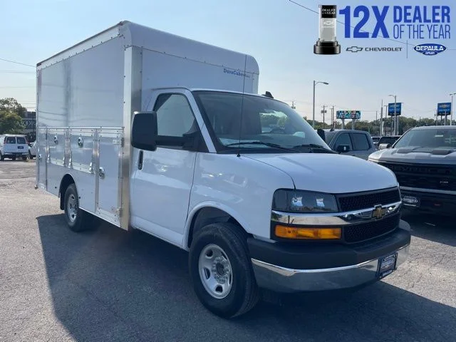 2025 Chevrolet Express Cutaway