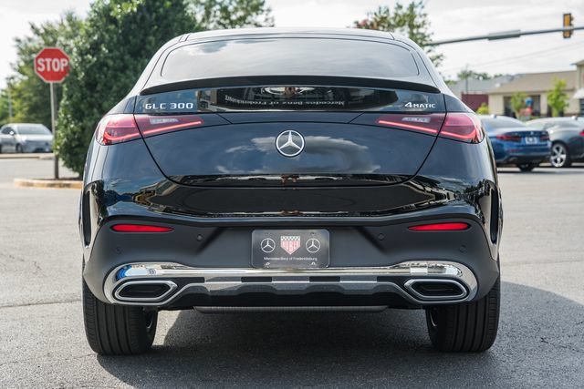 New 2027 Black Mercedes-Benz GLC 300 Coupe image 52
