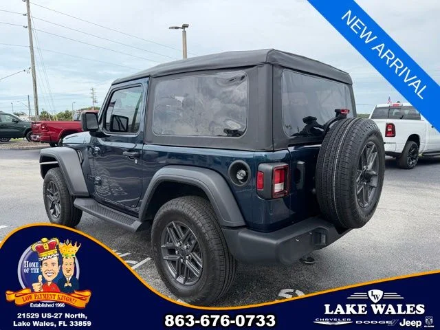 Used 2025 Blue Jeep Sport S image 4