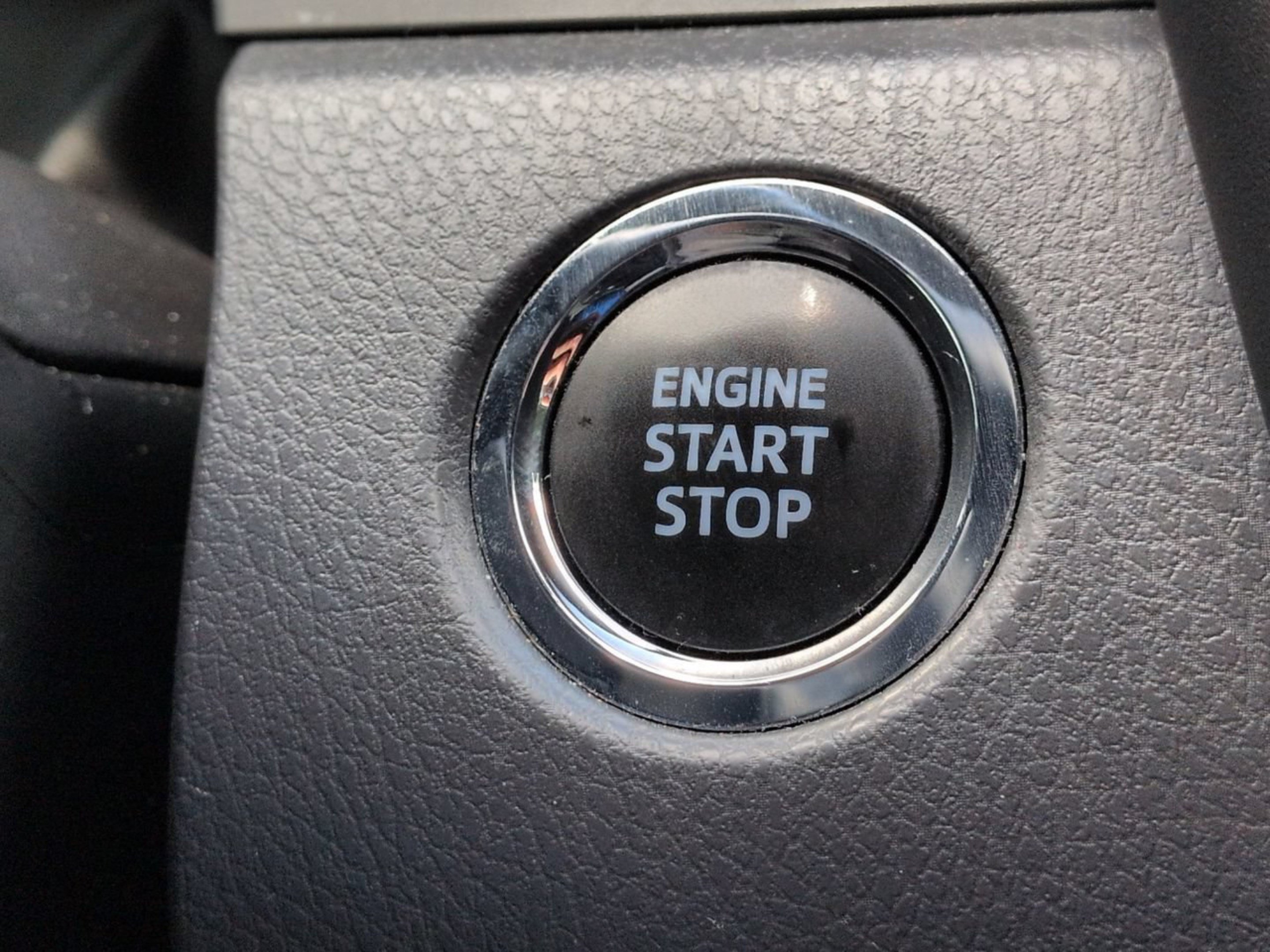 Used 2024 Ice Toyota SE image 31