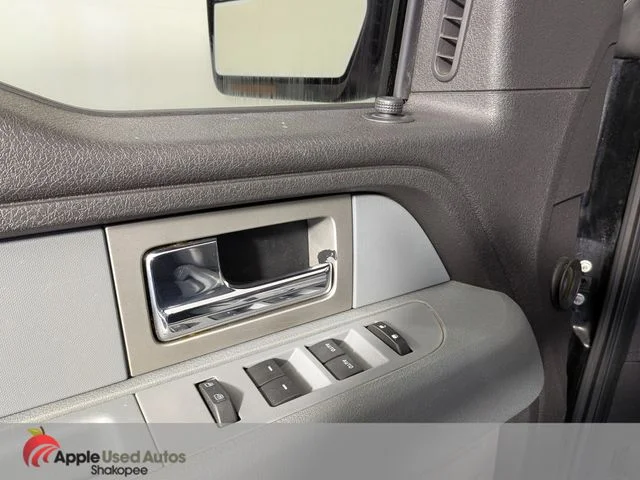 Used 2011 Black Ford XLT image 9