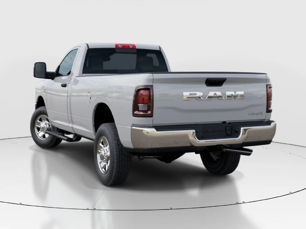 New 2026 Bright White Clear-Coat Exterior Paint RAM Tradesman image 3