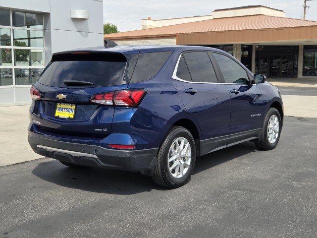 Used 2023 BLUE GLOW METALLIC Chevrolet LT image 5