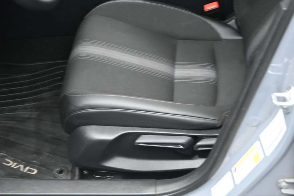 Certified Used 2025 Urban Gray Pearl Honda Sport image 13