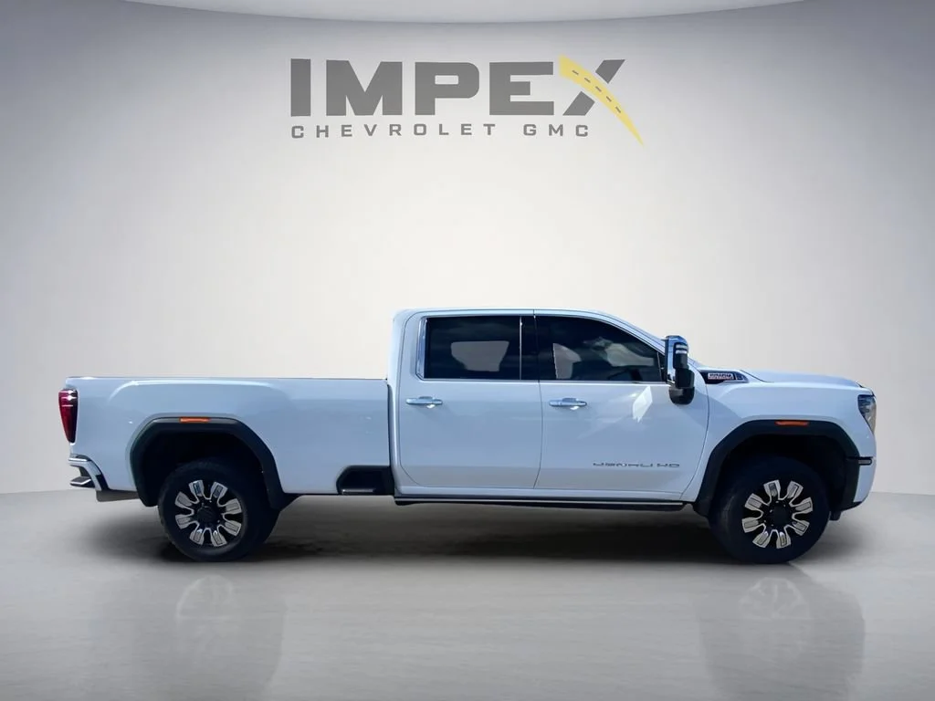 Used 2024 Summit White GMC Denali image 6