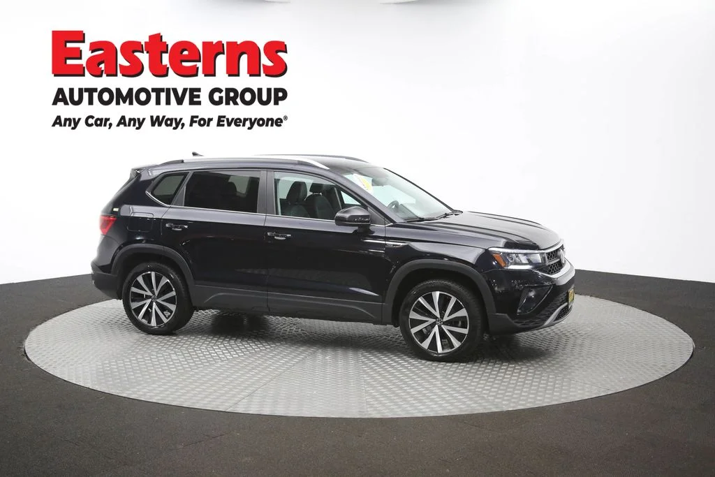 Used 2022 Black Volkswagen 1.5T SE image 43