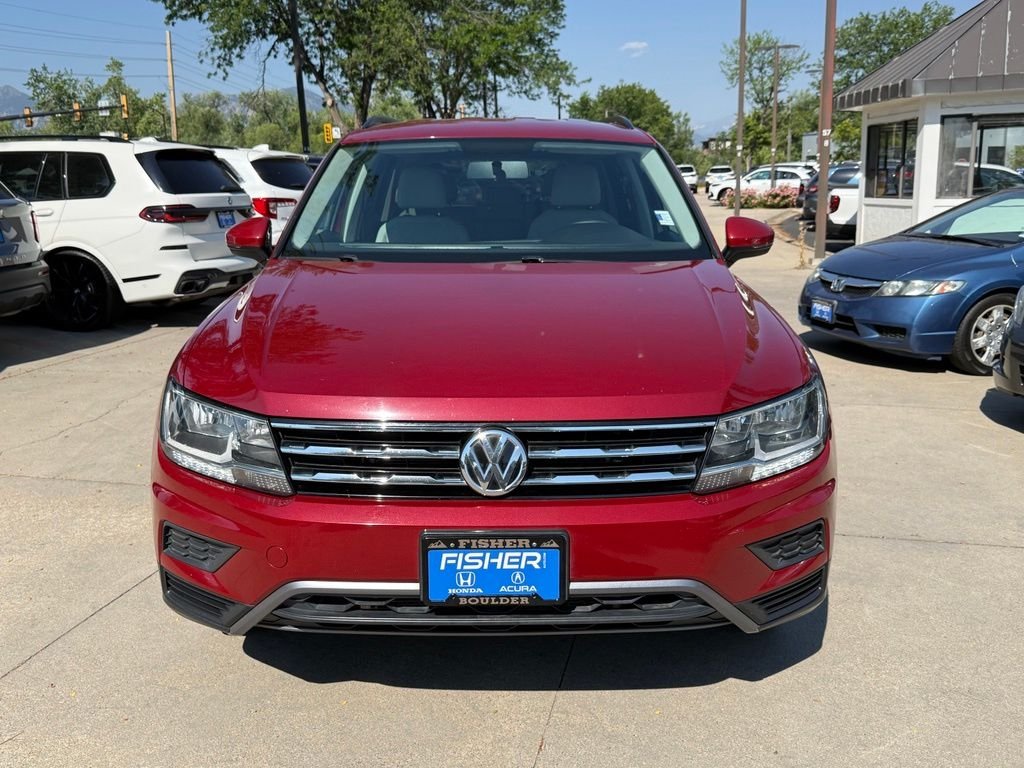 Used 2018 Cardinal Red Metallic Volkswagen 2.0T S image 9