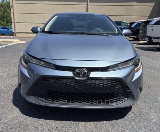 Used 2021 Celestite Toyota LE image 9