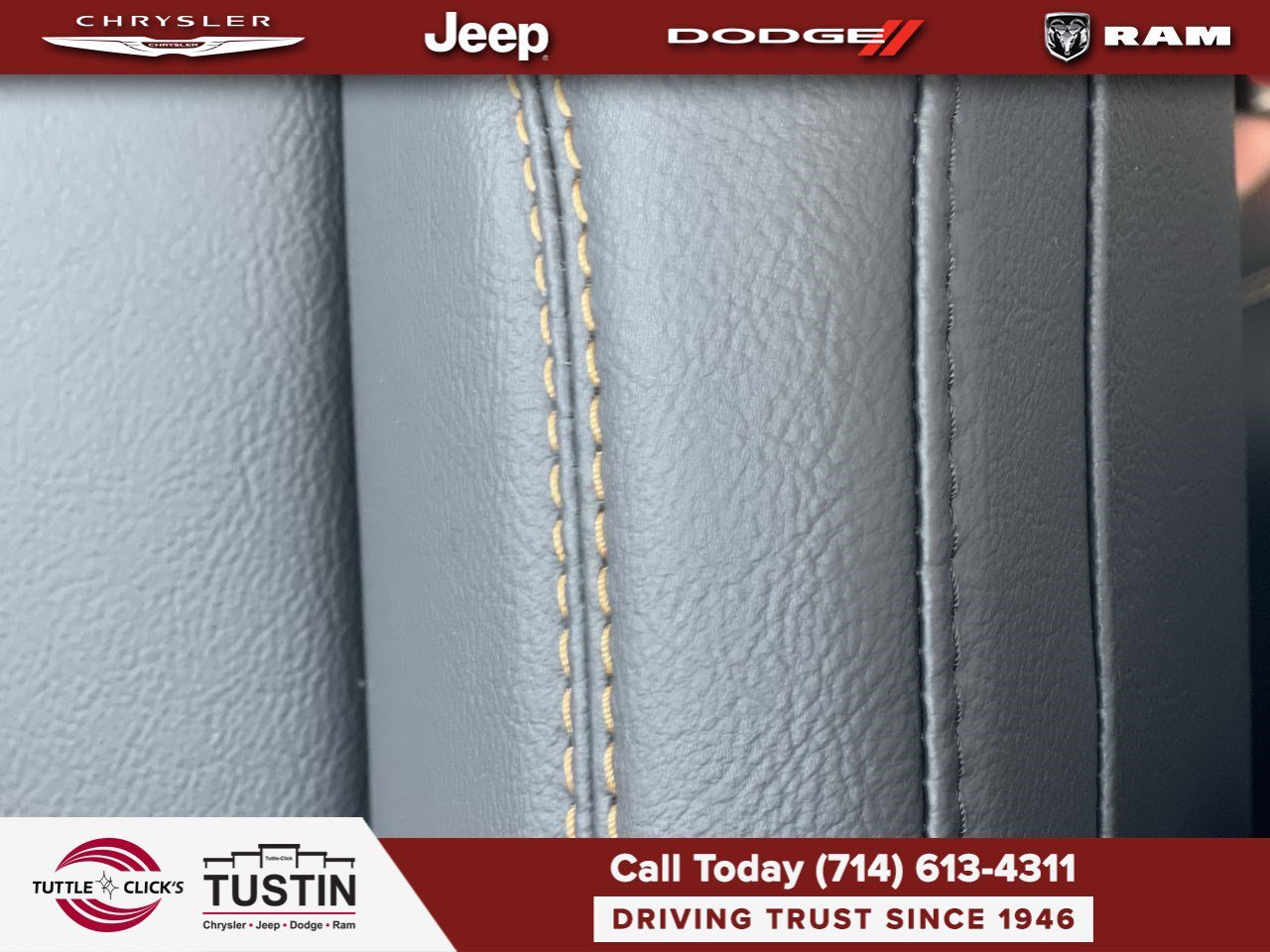 New 2026 Bright White Clear-Coat Exterior Paint Jeep Sahara image 26