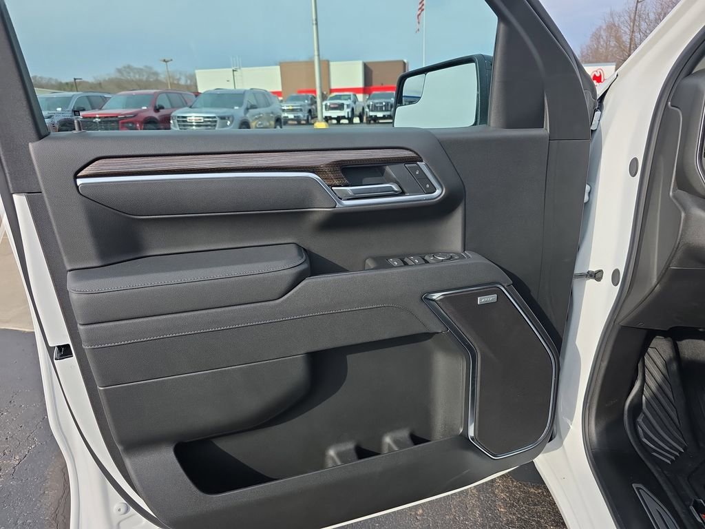 2025 Chevrolet Silverado 1500 RST - Photo 18