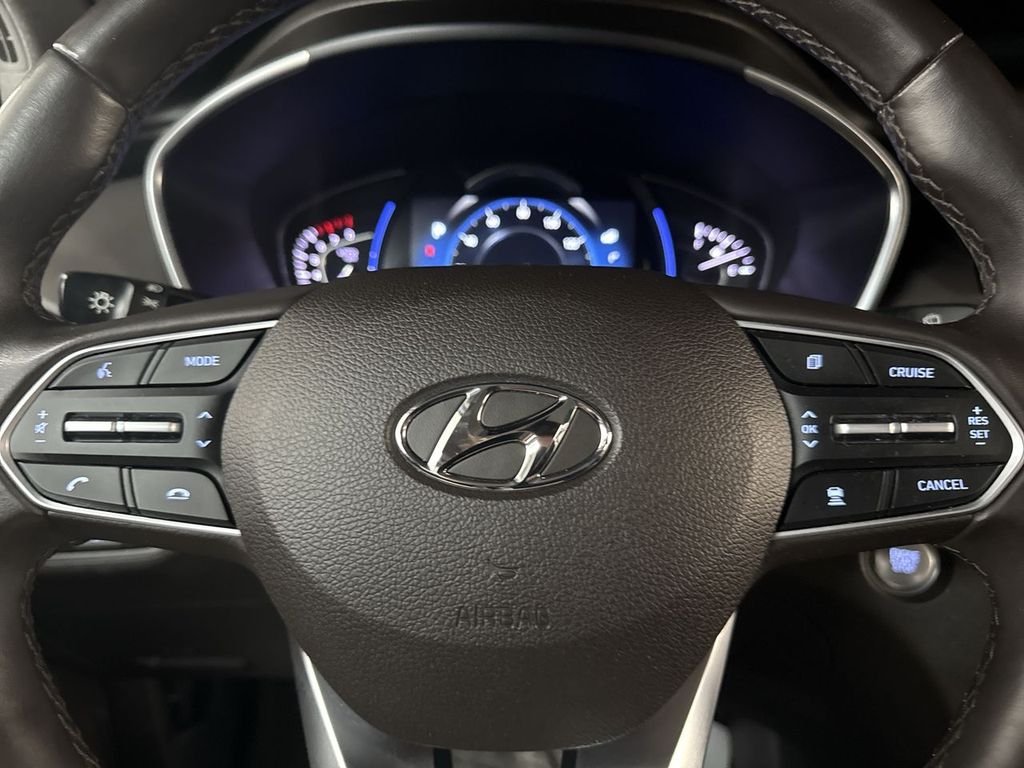 Used 2020 Quartz Hyundai Limited image 24