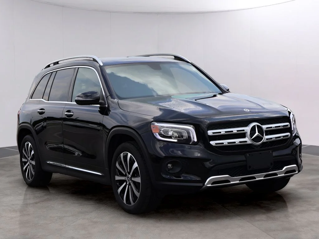 Used 2023 Night Black Mercedes-Benz GLB 250 image 3