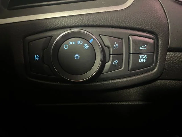 Used 2019 Black Metallic Ford SEL image 13