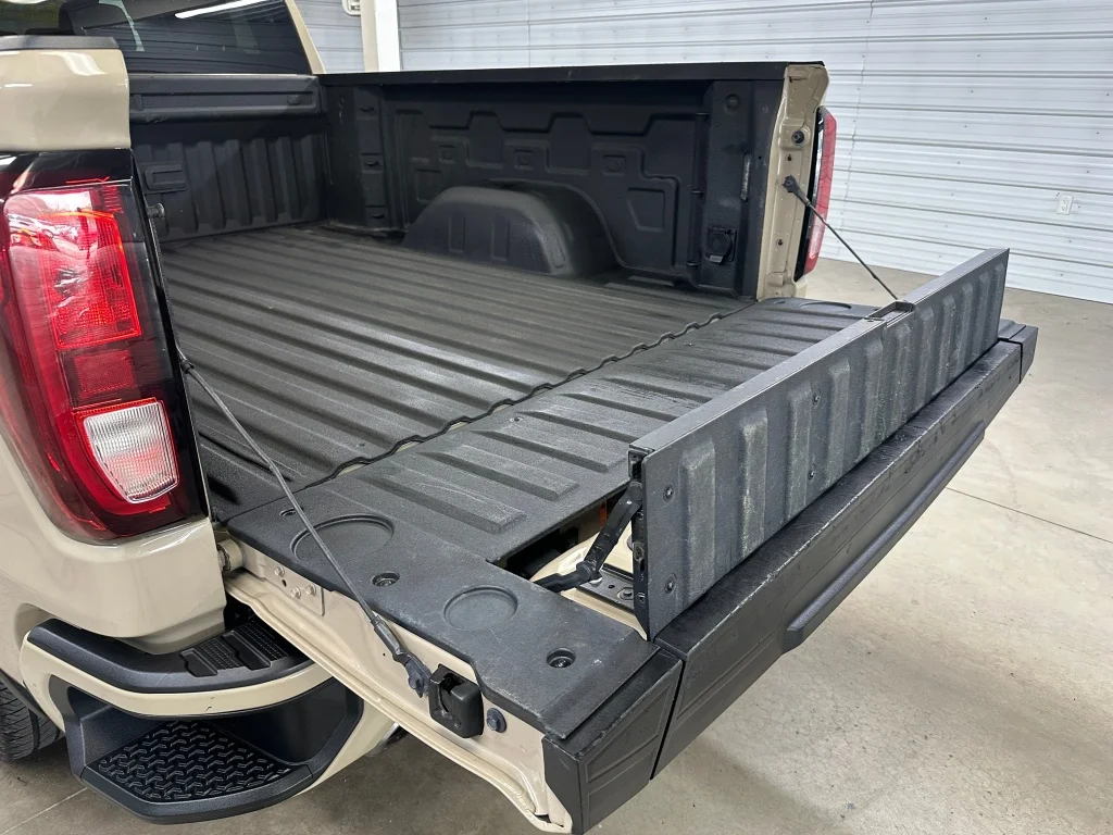 Certified Used 2022 Desert Sand Metallic GMC Elevation image 25