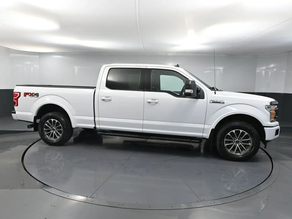 Used 2020 White Ford XLT image 3
