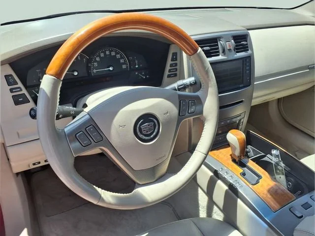 Used 2005 Crimson Pearl Cadillac Y image 4