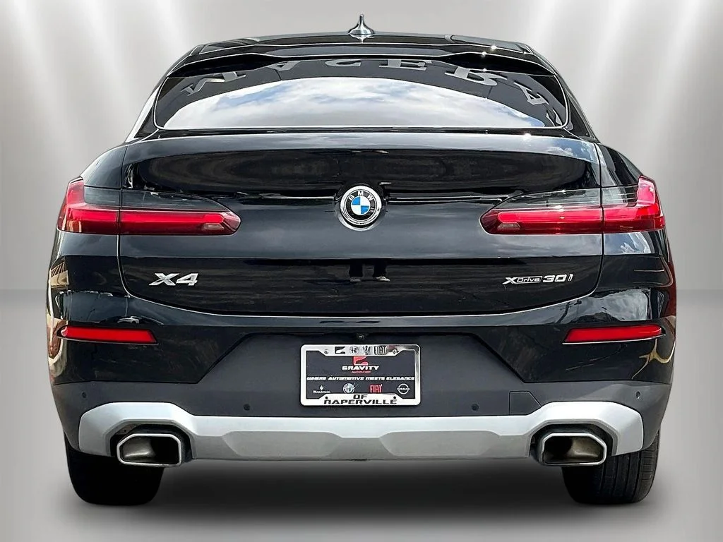 Used 2024 Black Sapphire Metallic BMW xDrive30i image 5