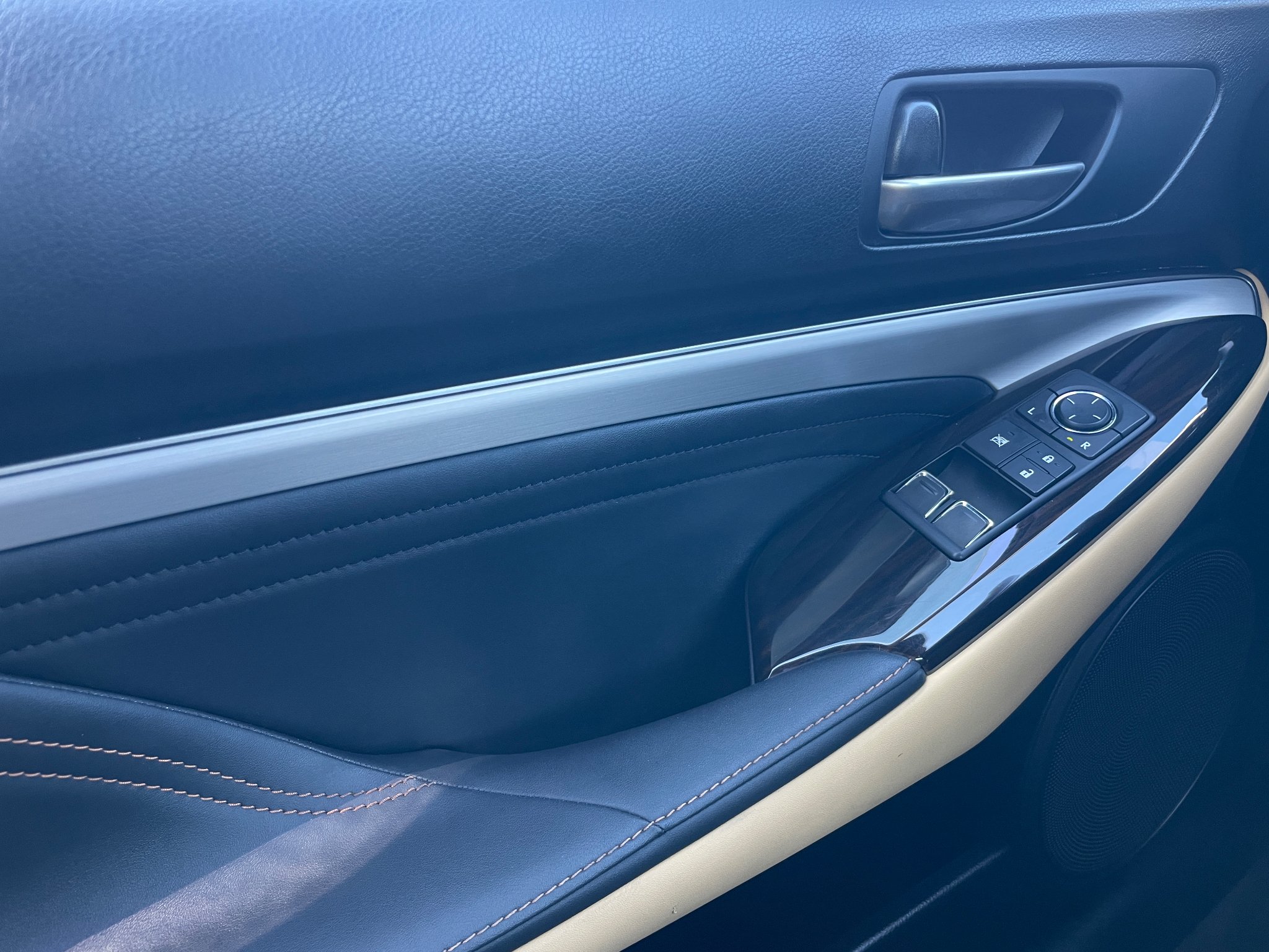 Used 2022 Caviar Lexus Base image 16