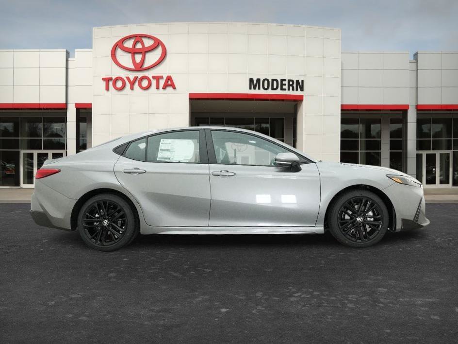 New 2026 Heavy Metallic Toyota SE image 13
