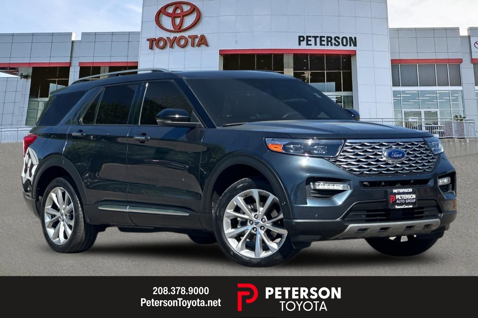 2022 Ford Explorer Platinum 4WD's photo