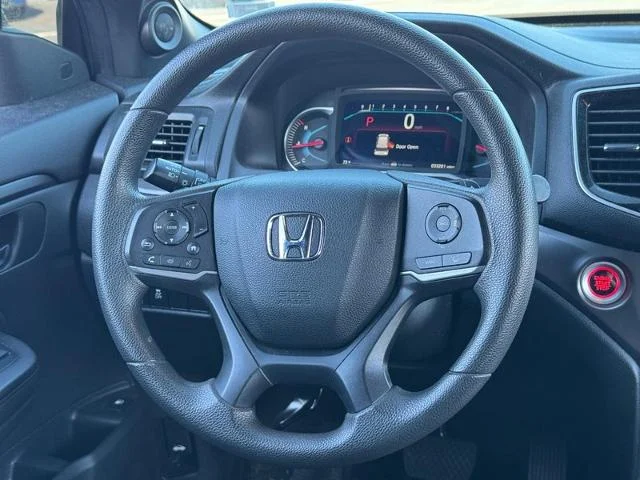 Used 2022 Lunar Silver Metallic Honda  image 15