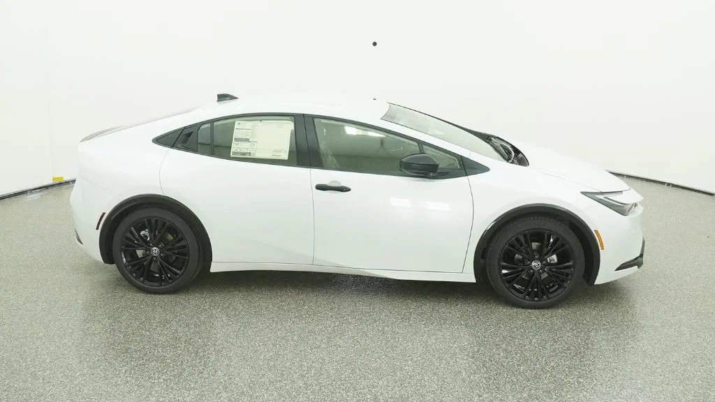 New 2026 Wind Chill Pearl Toyota Nightshade Edition image 13