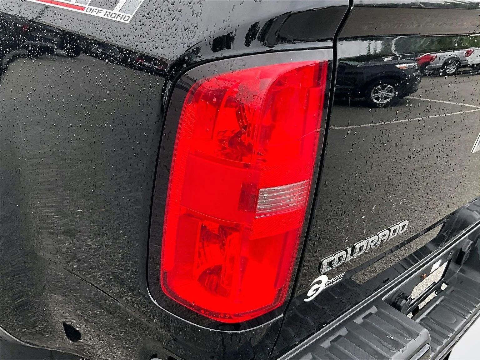 Used 2016 Black Chevrolet Z71 image 32