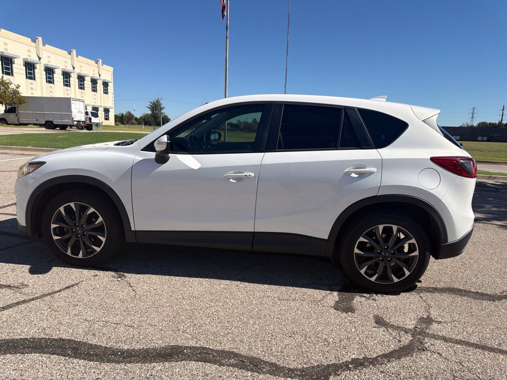 Used 2016 White Mazda Grand Touring image 8