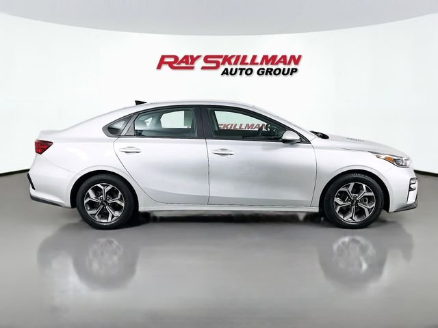 2021 Kia Forte LXS - Photo 8