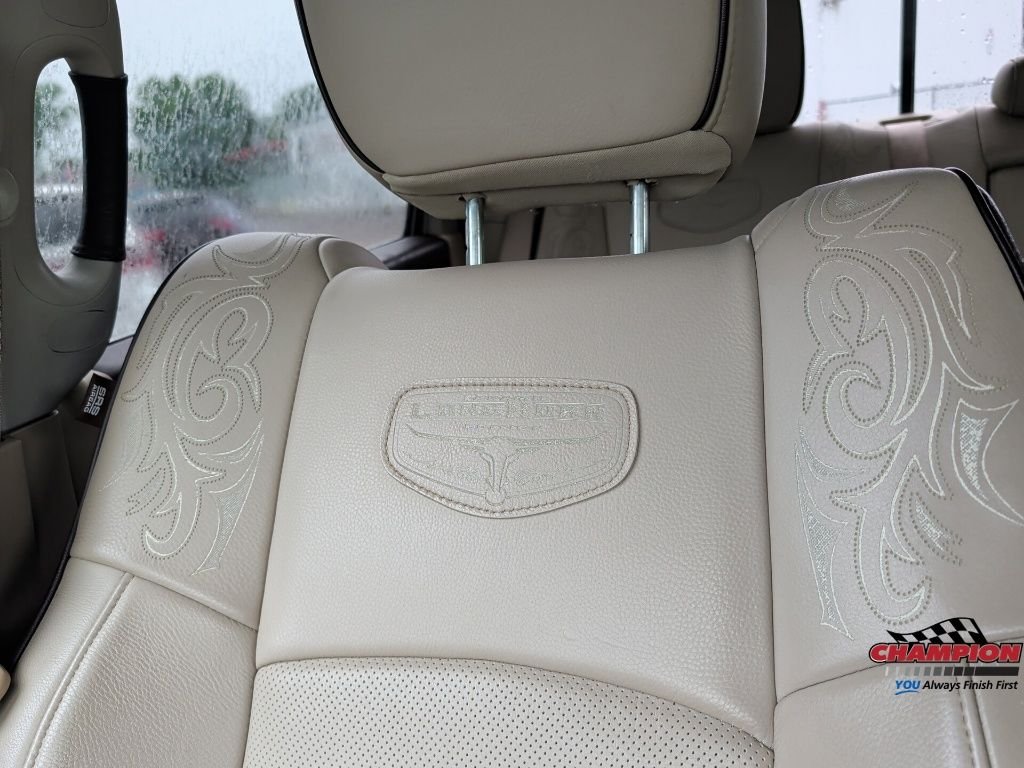Used 2018 Black Ram Laramie Longhorn image 19