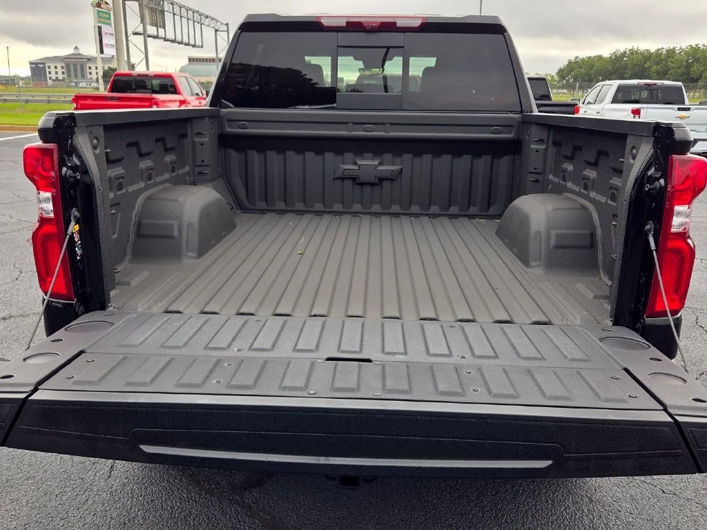 New 2026 Black Chevrolet ZR2 image 37