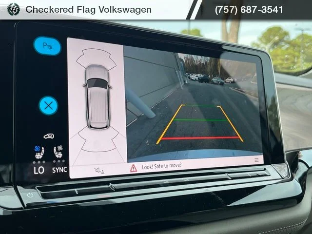 New 2026 Silver Volkswagen 2.0T SE w/Technology image 39