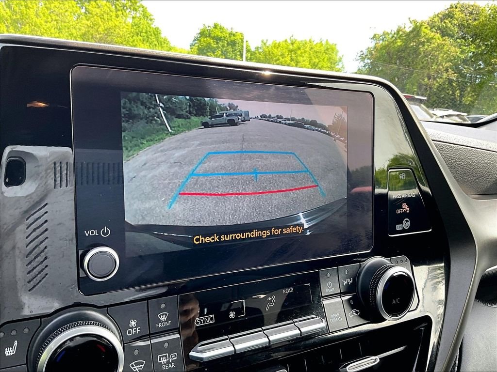Used 2023 Black Toyota XLE image 19