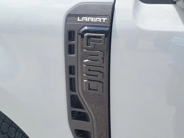 New 2026 Avalanche Ford Lariat image 9