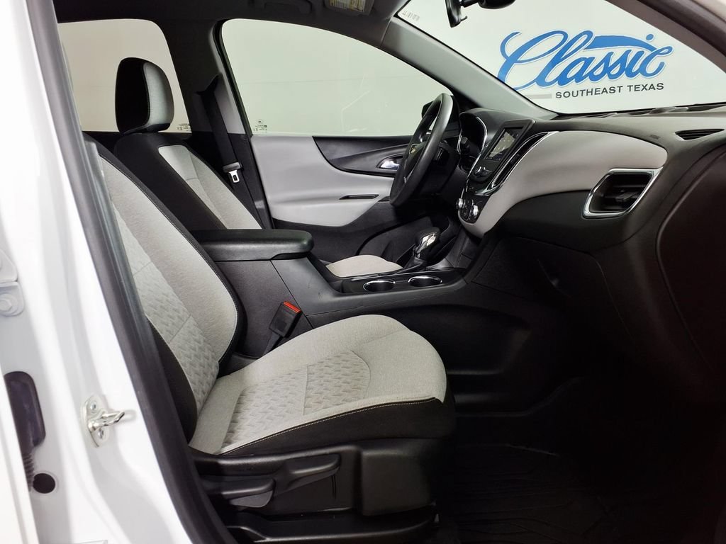 Used 2024 Summit White Chevrolet LS image 12