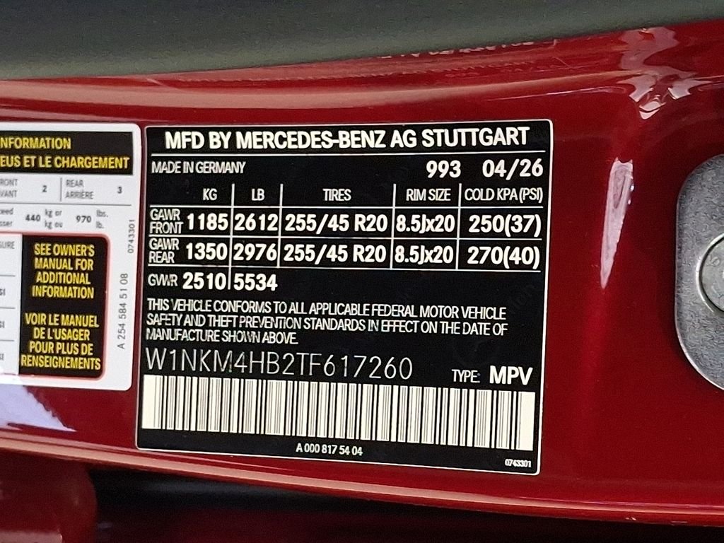 New 2026 Red Mercedes-Benz GLC 300 image 24