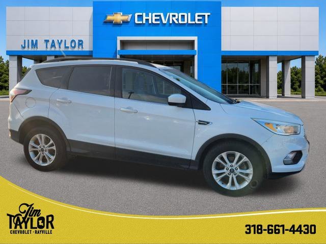 Used 2018 White Ford SE image 34